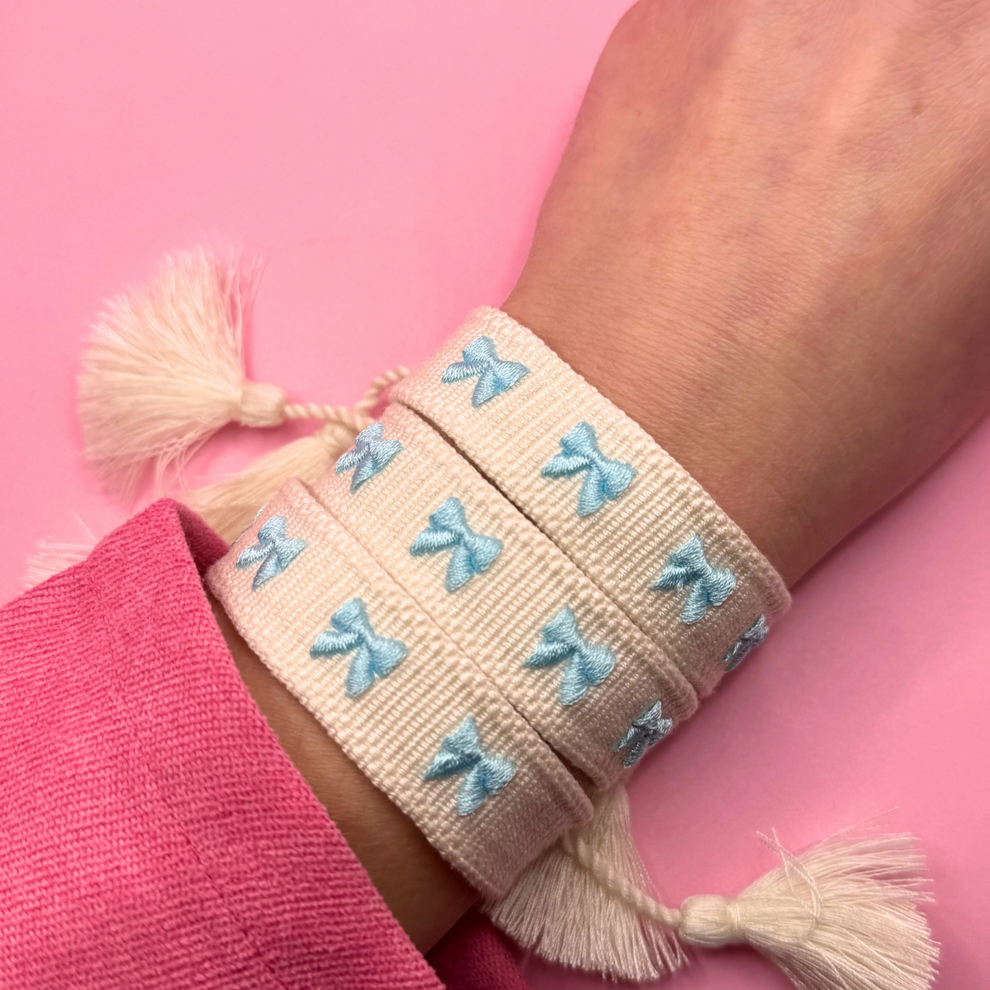 BLUE BOW TASSEL BRACELET