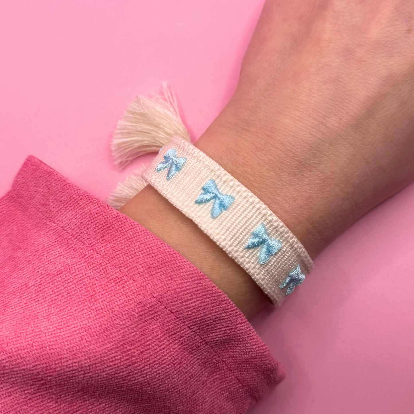 BLUE BOW TASSEL BRACELET