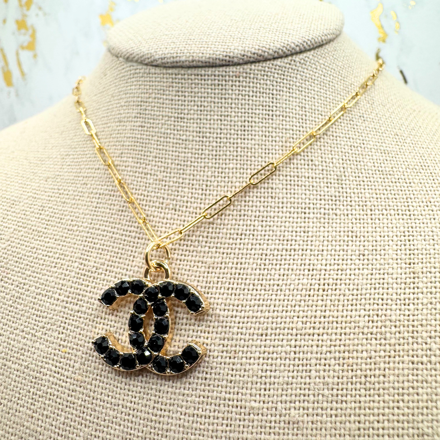 THE DANITY PAPERCLIP