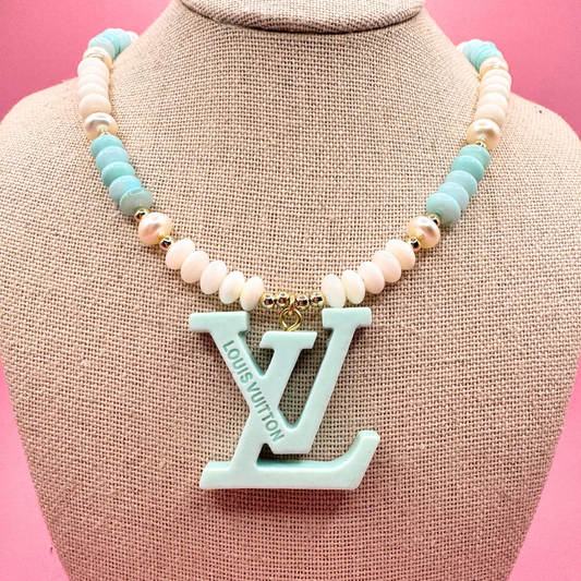 BLUE SUGAR NECKLACE